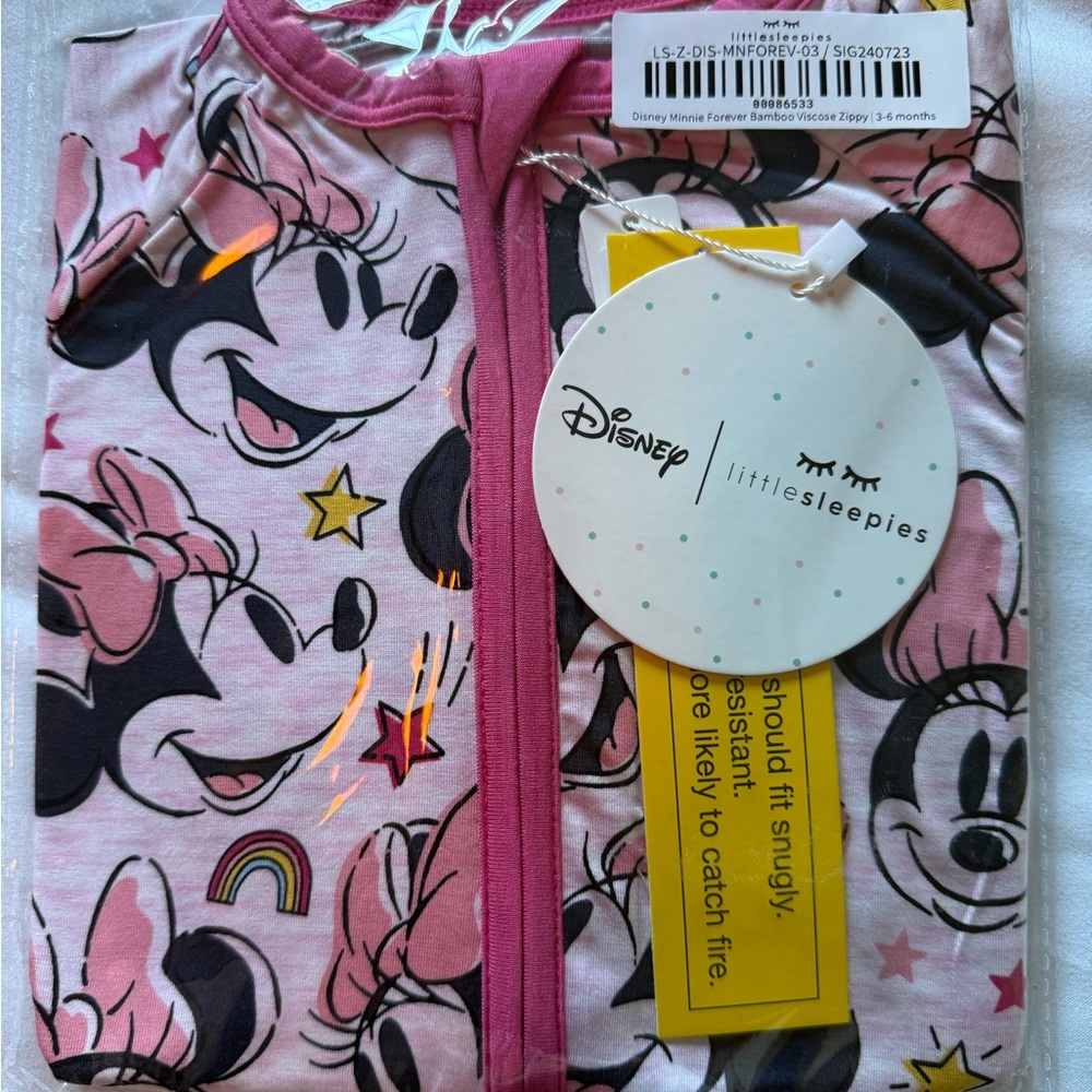 Minnie Forever Little sleepies Never Opened